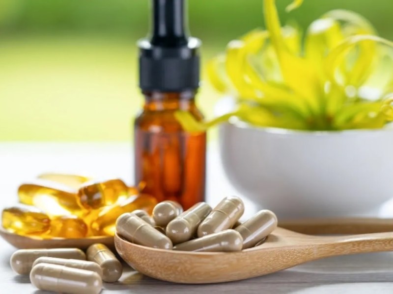 WHY PEOPLE ARE TURNING TO HERBAL SUPPLEMENTS IN MODERN&nbsp;WELLNESS